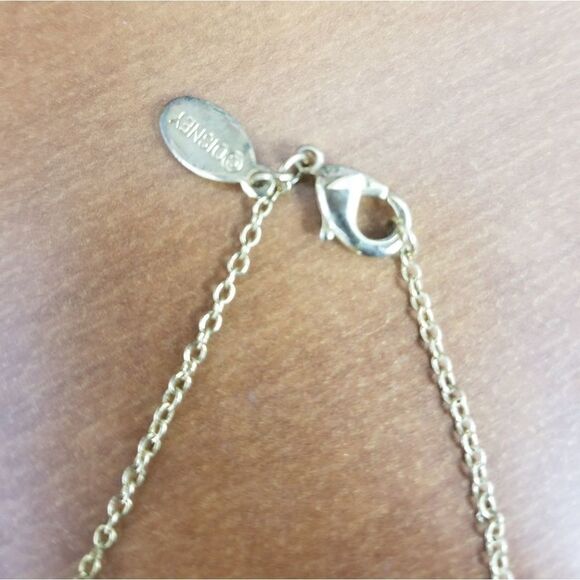 Gold Tinkerbell necklace - Picture 6 of 8